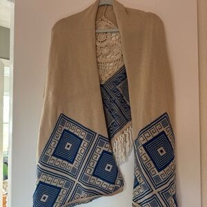 Maddison Beige and Blue Geometric Knit Shawl